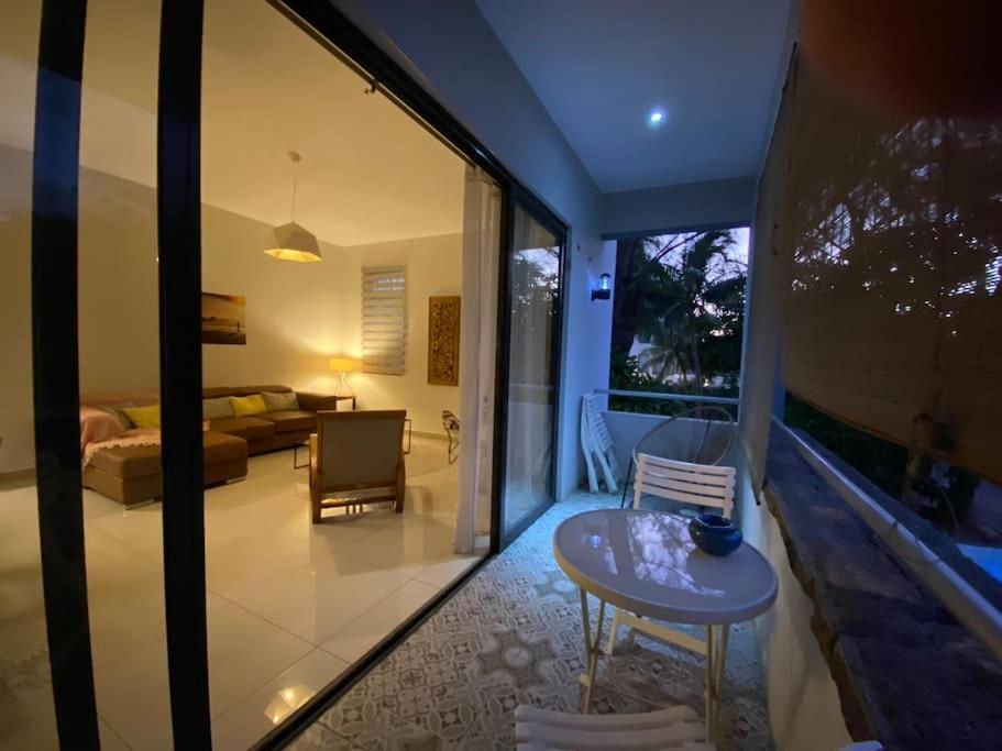 Appartamento Agreable T4 Avec Piscine A Pereybere. *
