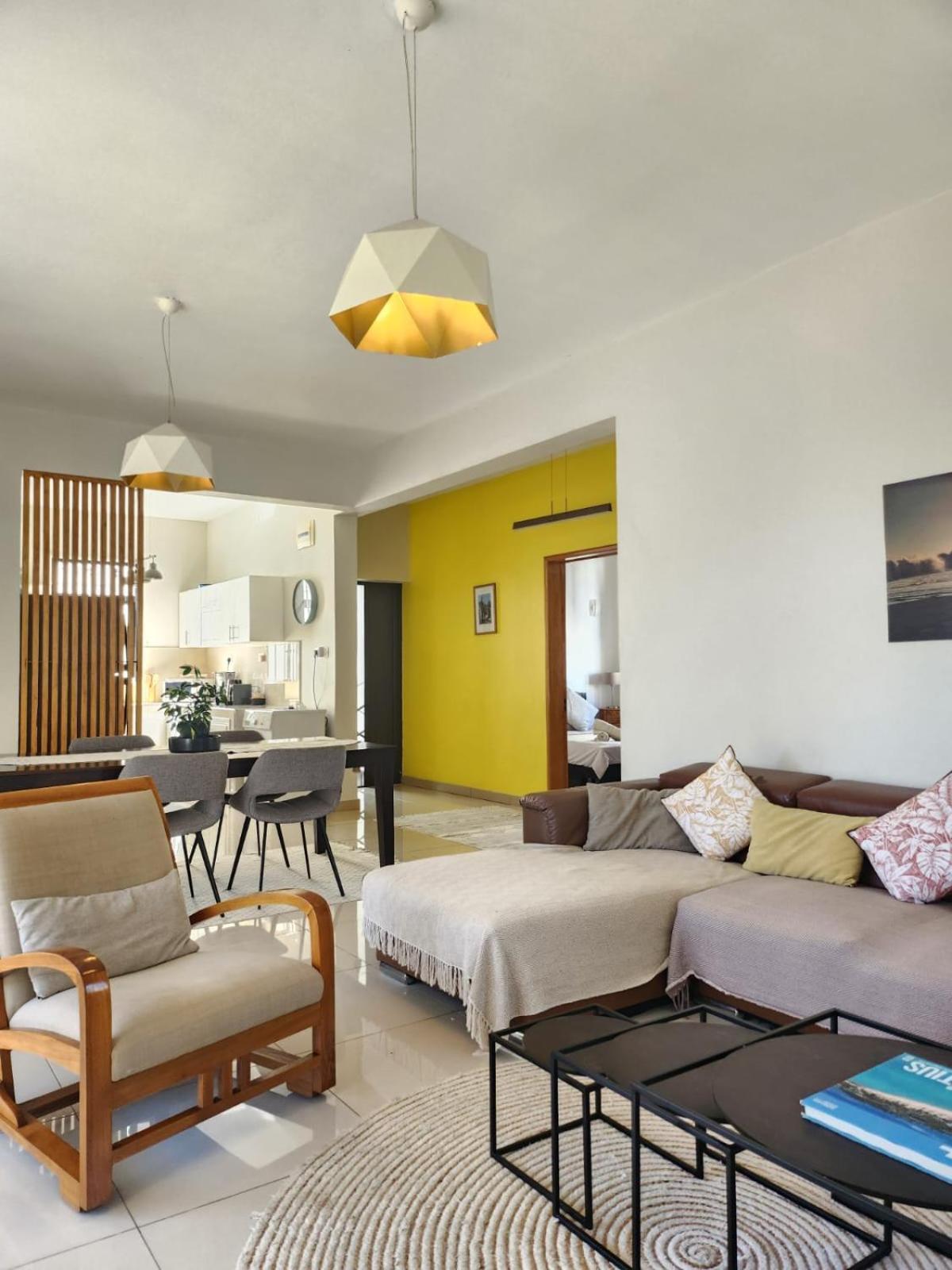 Appartamento Agreable T4 Avec Piscine A Pereybere. Grand Baie